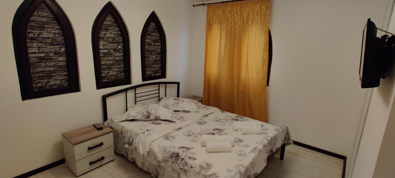 ホテル Casa Narcisa Băile Herculane エクステリア 写真